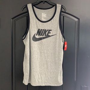 Men’s Nike workout tank top size Large